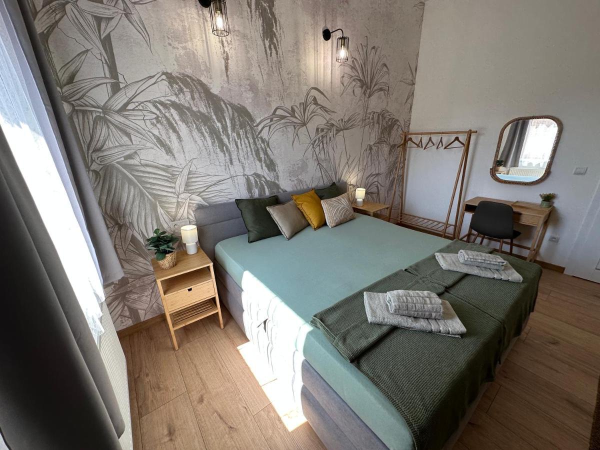 Green Apartment - City Centre - Main Square Liptovský Mikuláš Exterior foto